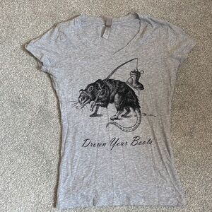 Gray Graphic Rat V-Neck Tee